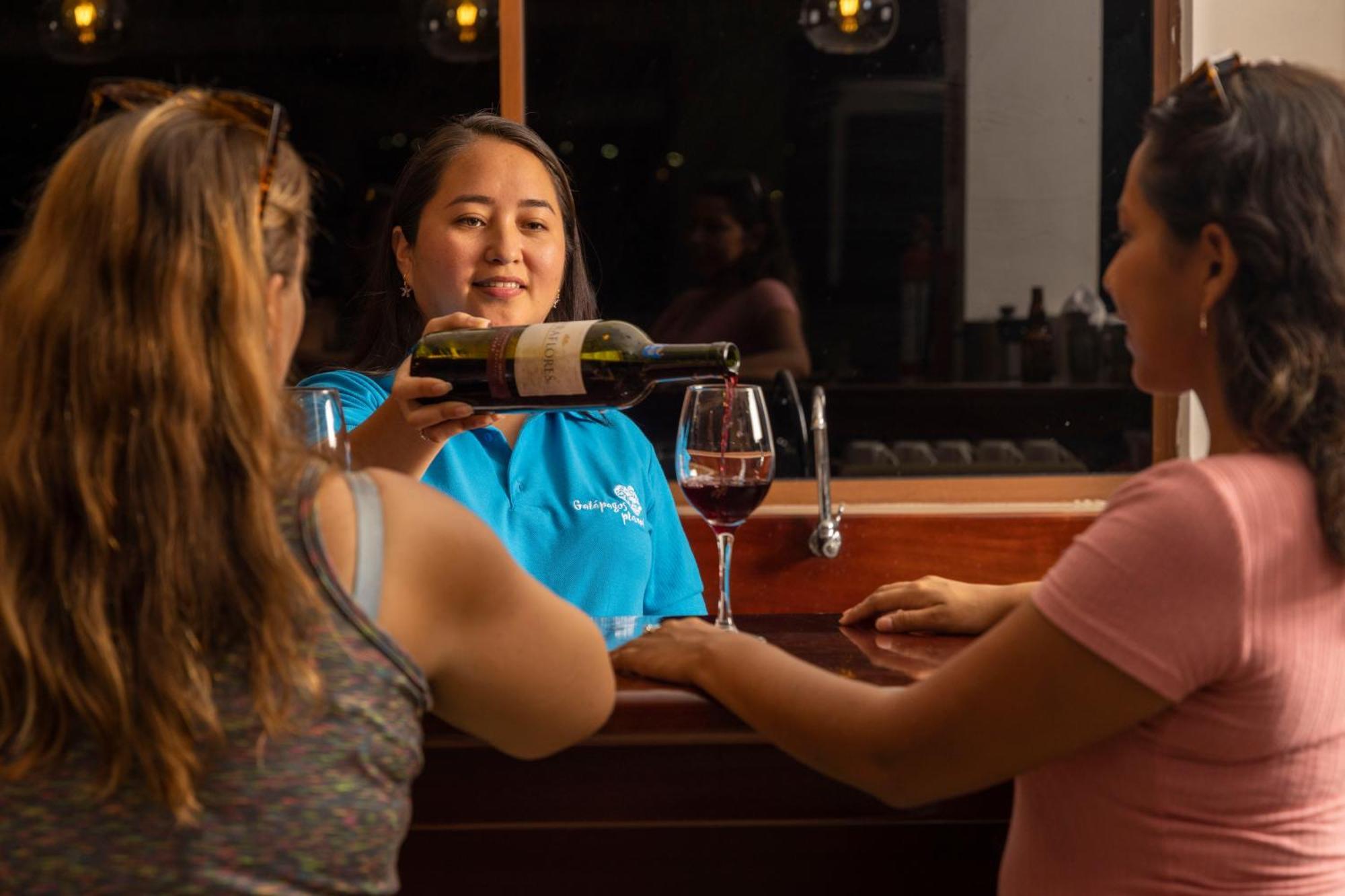 Galapagos Planet Hotel Puerto Baquerizo Moreno Ngoại thất bức ảnh
