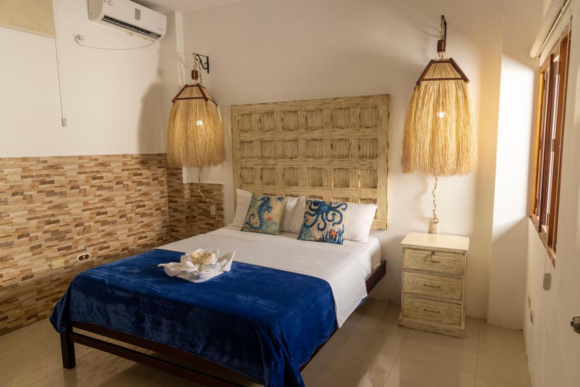Galapagos Planet Hotel Puerto Baquerizo Moreno Ngoại thất bức ảnh