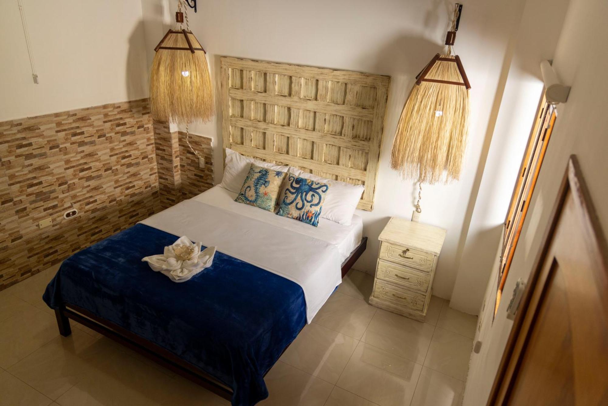 Galapagos Planet Hotel Puerto Baquerizo Moreno Ngoại thất bức ảnh